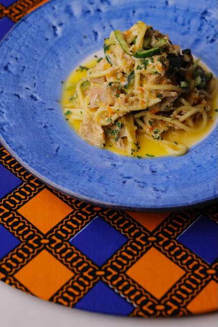 Olympia Motif losanges orange et bleu