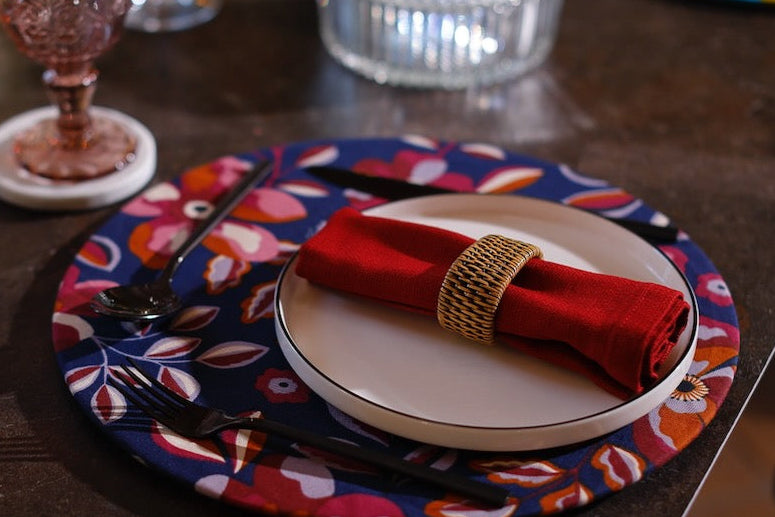 Olympia Fleurs rouges, violettes et roses