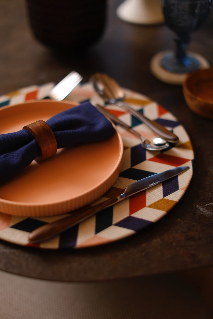 Olympia Motif géométrique coloré